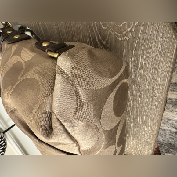 Coach shoulder bag - Picture 9 of 13